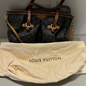 LV Purse
